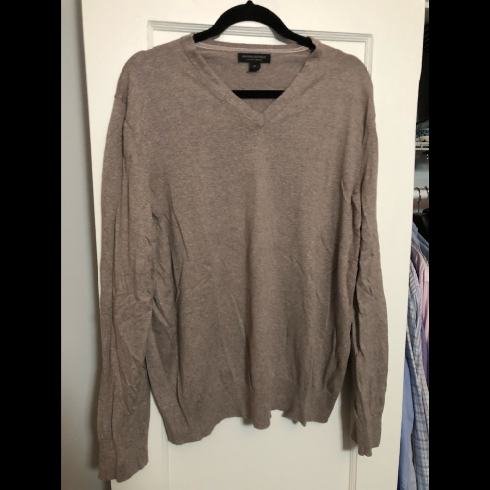 Luxury blend V neck sweater